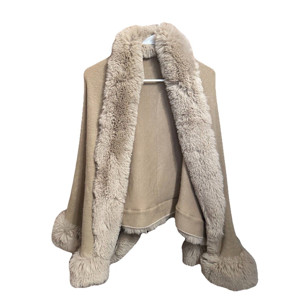 Adrienne Vittadini Faux Fur Trim Cape Wrap Poncho‎ Beig
